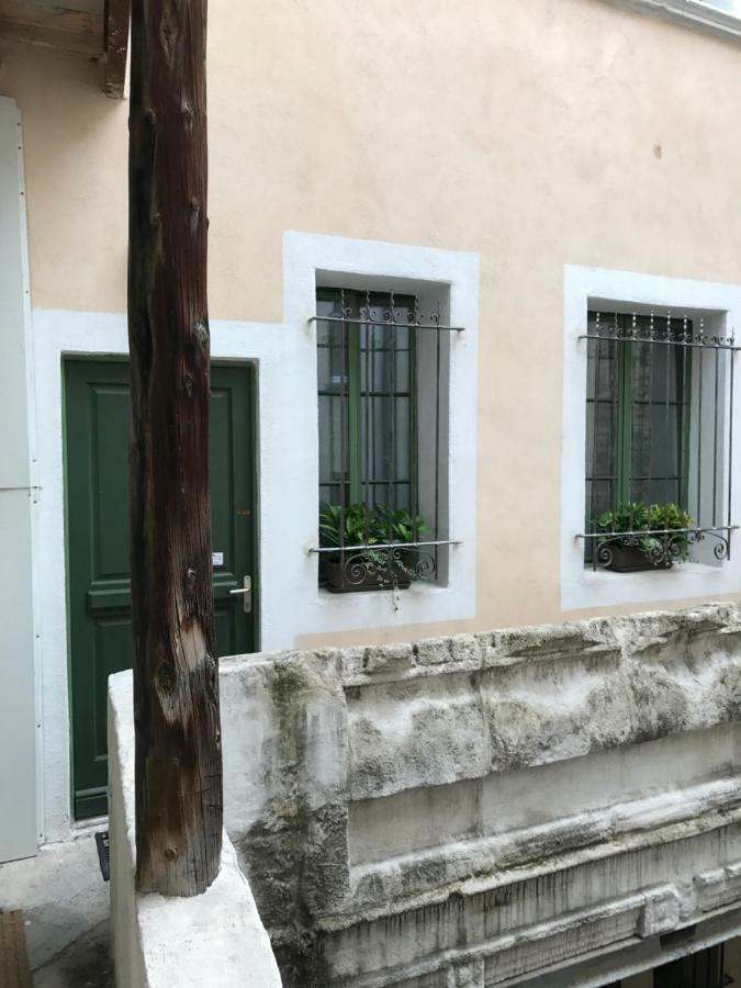Appartements Nîmes Exterior foto